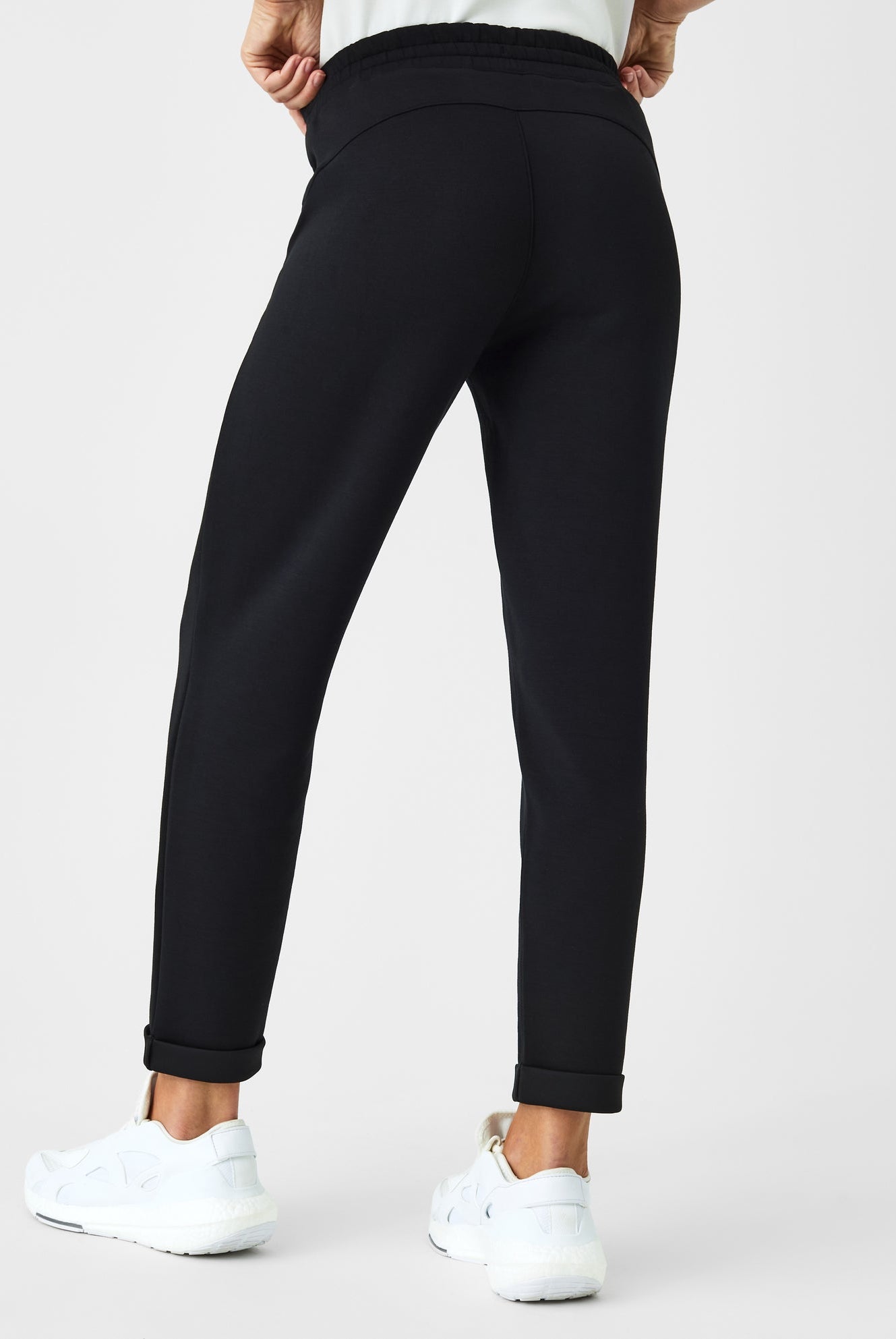 AirEssentials Tapered Pant - Uptown Boutique Ramona