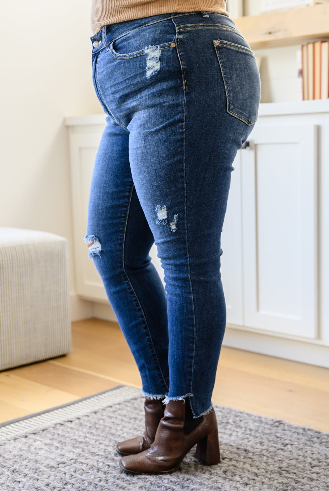 Annalise Slanted Raw Hem Skinny Jeans (Online Exclusive) - Uptown Boutique Ramona