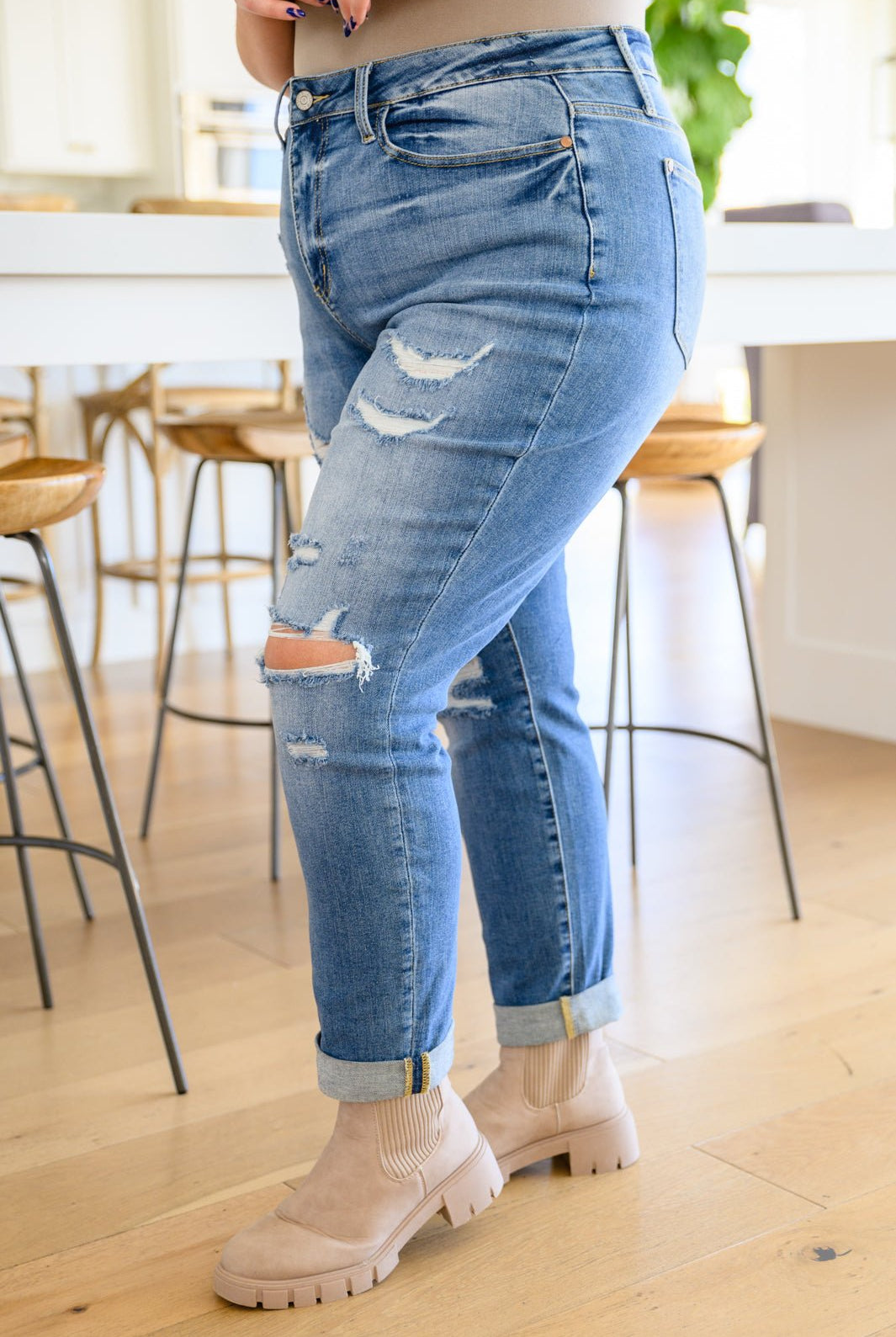 Ashley Hi - Waist Destroyed Boyfriend Jeans (Online Exclusive) - Uptown Boutique Ramona