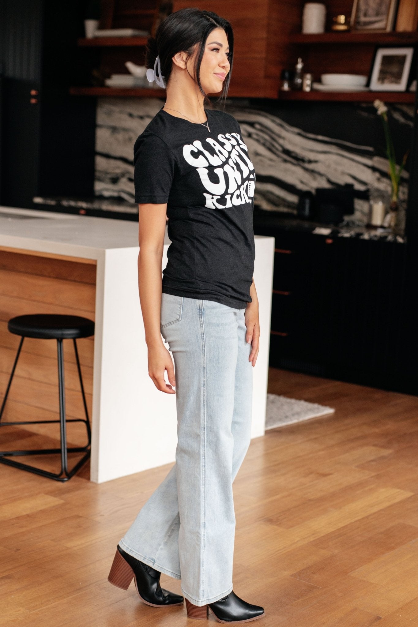 Classy Until Kickoff Tee (Online Exclusive) - Uptown Boutique Ramona