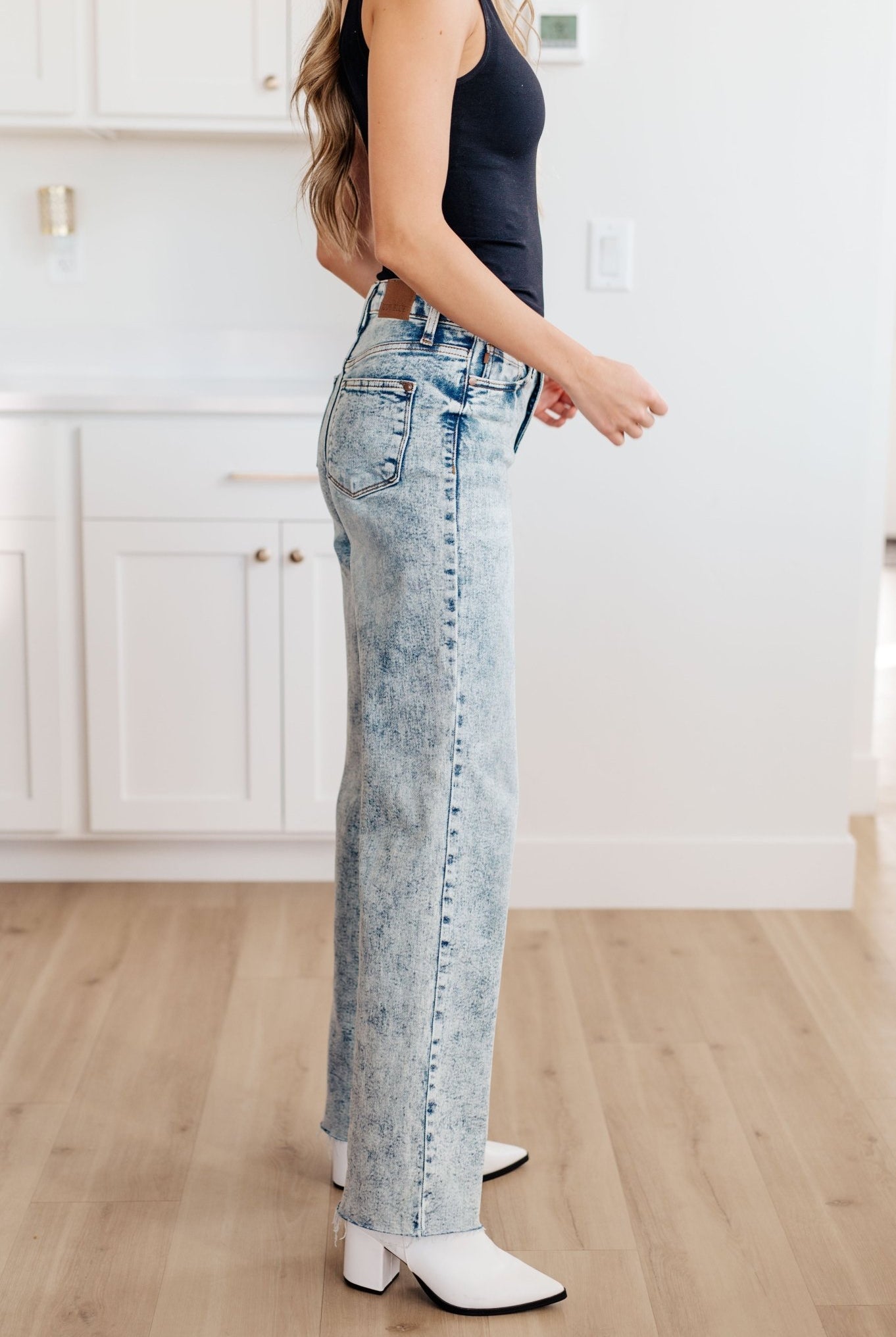 Dory High Waist Mineral Wash Raw Hem Wide Leg Jeans (Online Exclusive) - Uptown Boutique Ramona