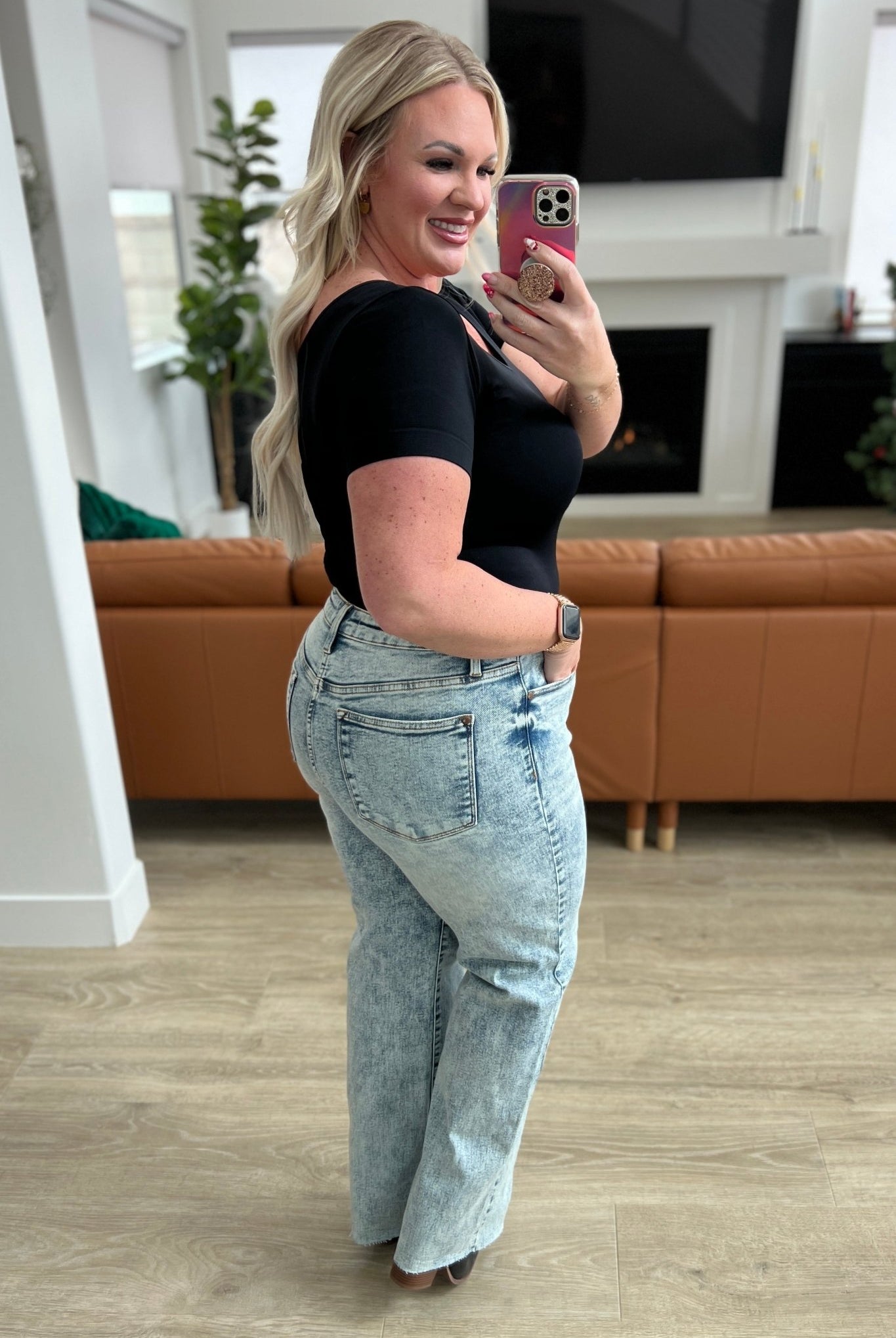 Dory High Waist Mineral Wash Raw Hem Wide Leg Jeans (Online Exclusive) - Uptown Boutique Ramona