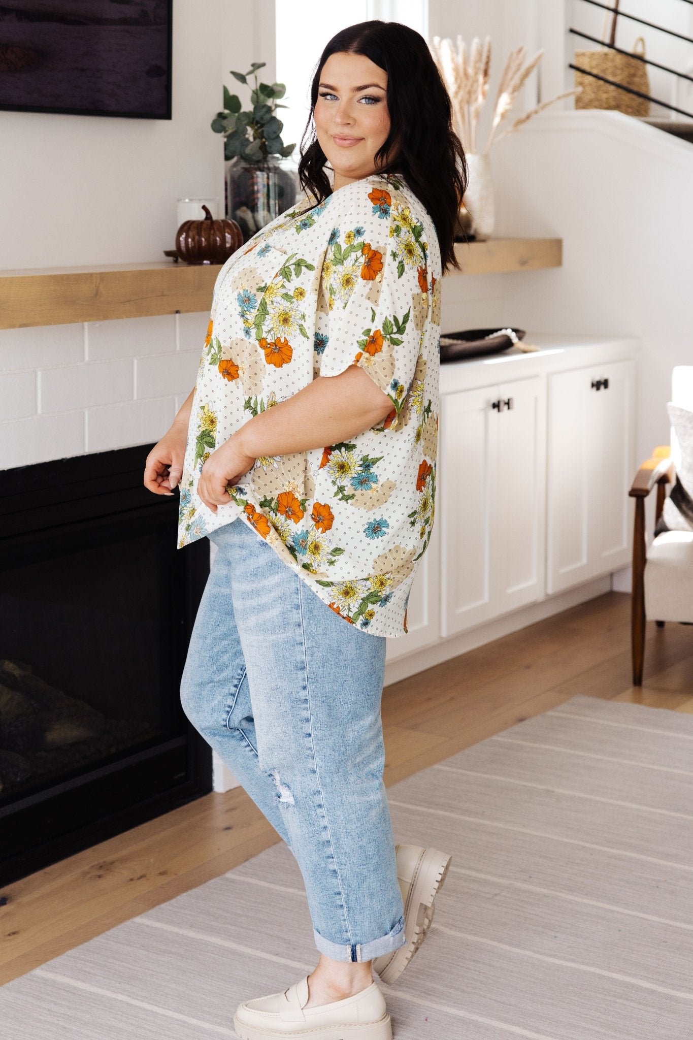 Good Morning Floral V - Neck Blouse (Online Exclusive) - Uptown Boutique Ramona