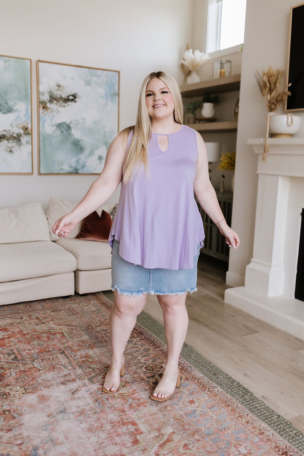 Greater than Great Keyhole Detail Tank (Online Exclusive) - Uptown Boutique Ramona