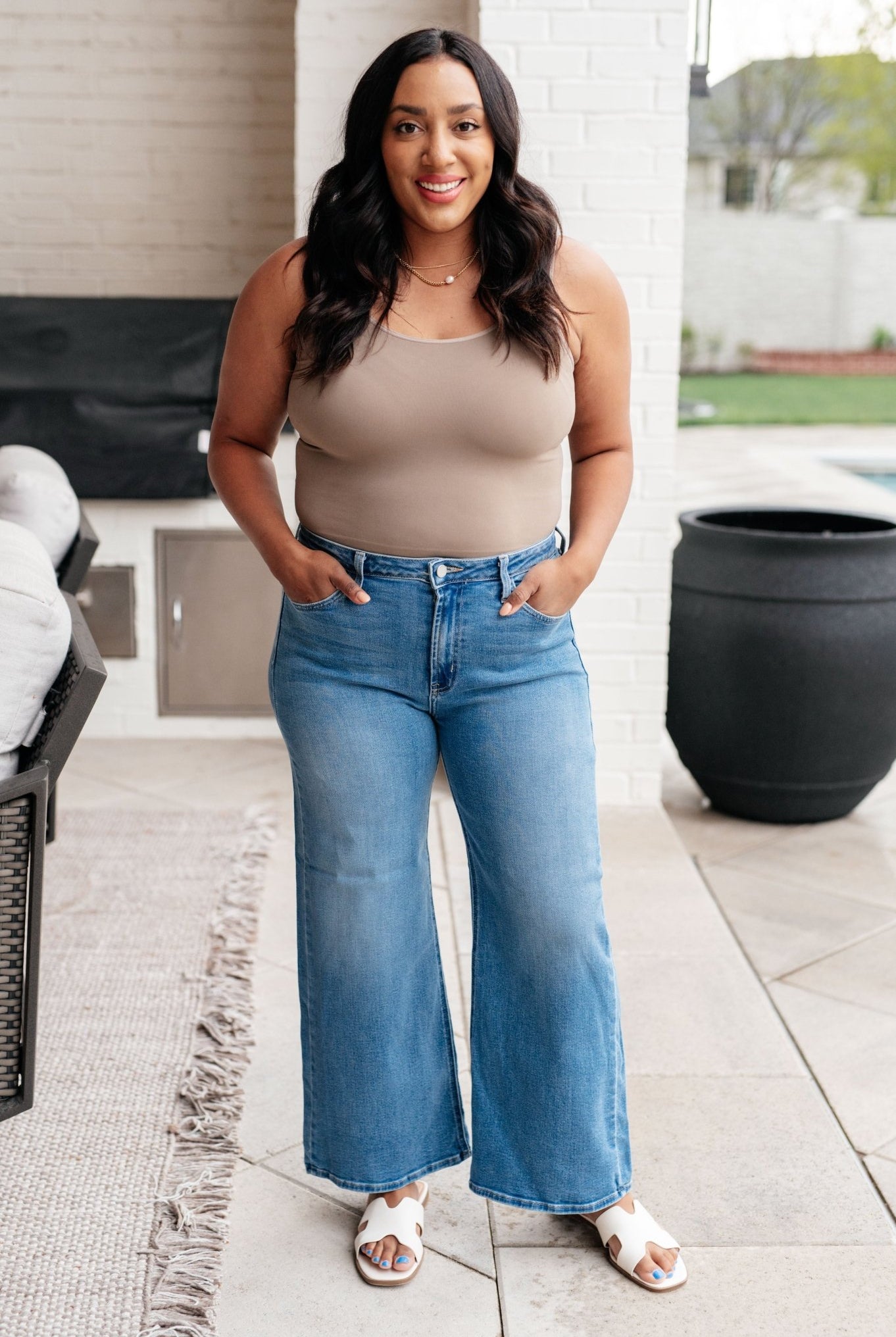 Hayes High Rise Wide Leg Crop Jeans - Uptown Boutique Ramona