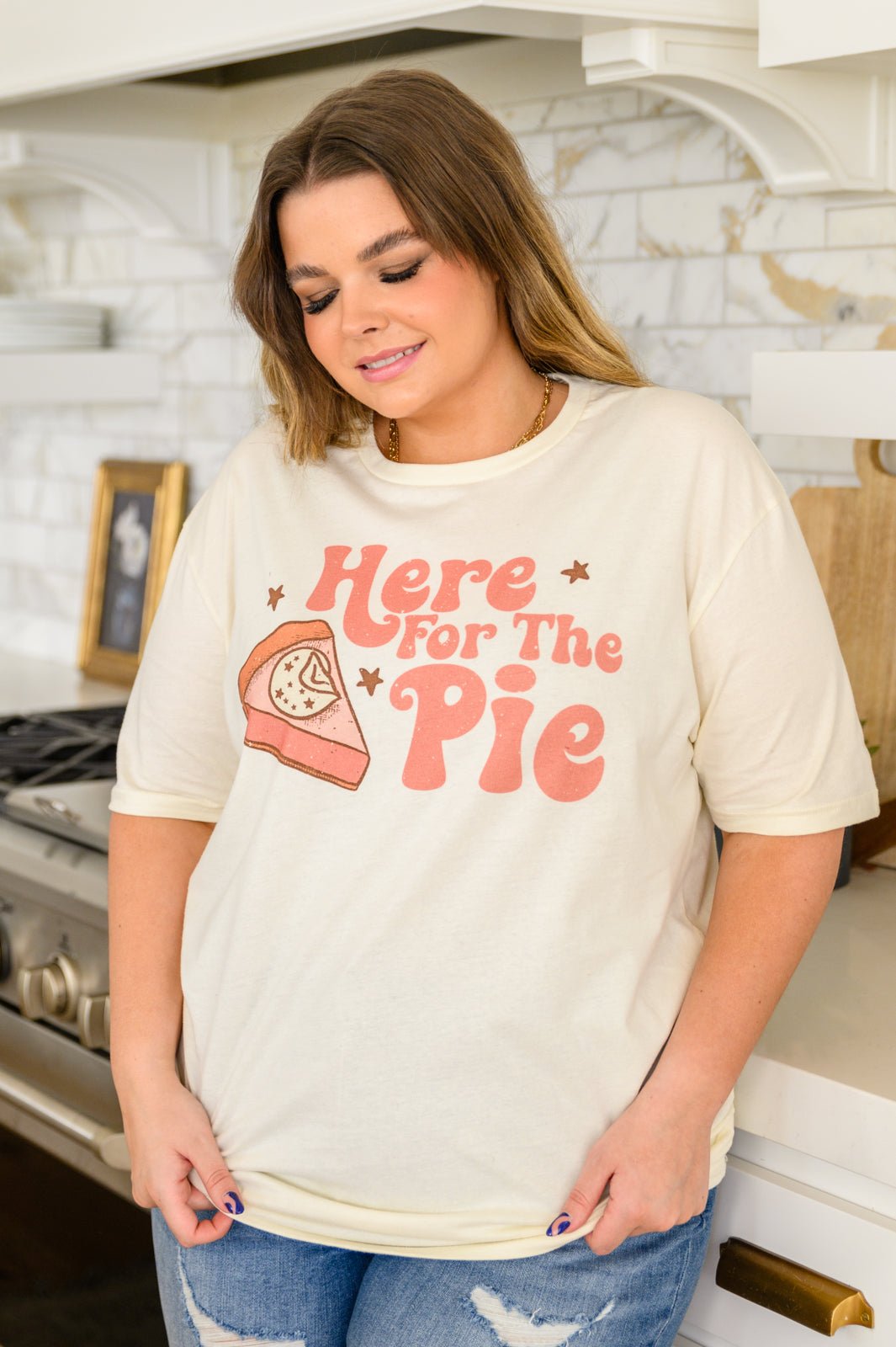 Here For The Pie Graphic T - Shirt In Cream (Online Exclusive) - Uptown Boutique Ramona