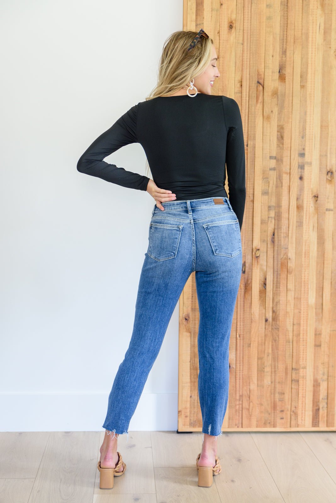 Kyla Destroyed Hi Waist Relaxed Fit (Online Exclusive) - Uptown Boutique Ramona