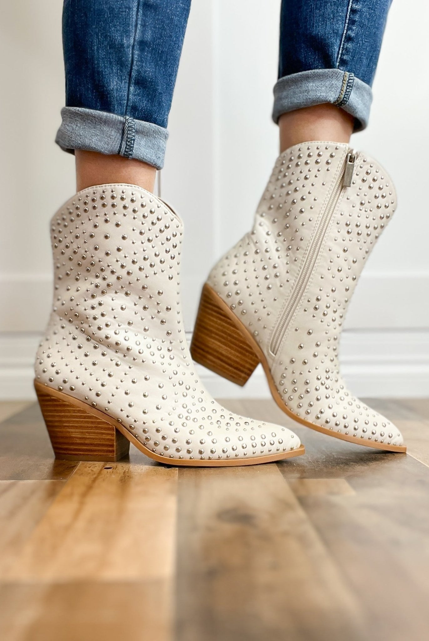 LOWLIGHTS - Uptown Boutique Ramona