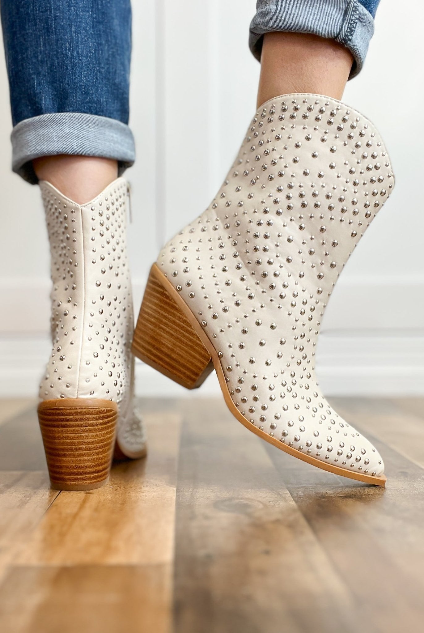 LOWLIGHTS - Uptown Boutique Ramona