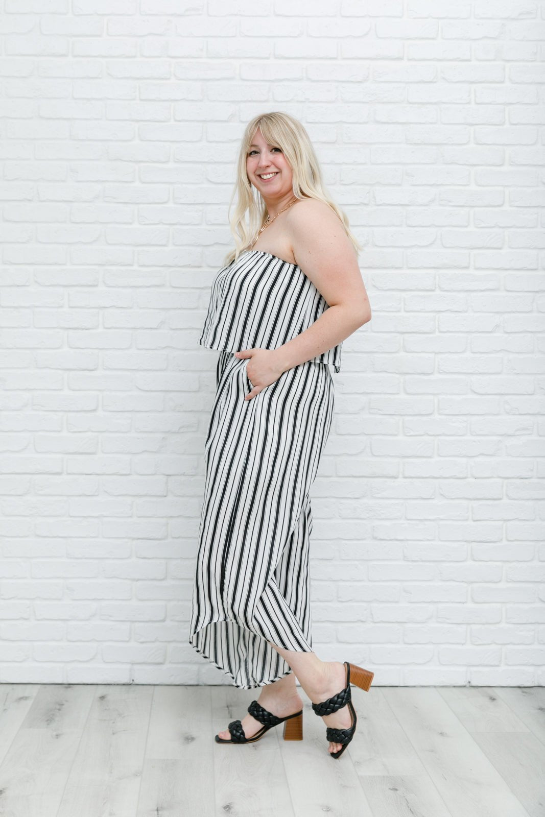 Modern Stripes Sleeveless Jumpsuit (Online Exclusive) - Uptown Boutique Ramona