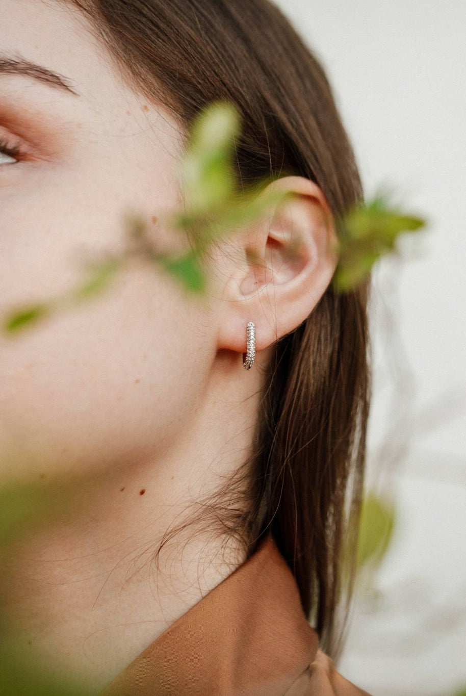 Pavé Silver Hoop Earring - Uptown Boutique Ramona