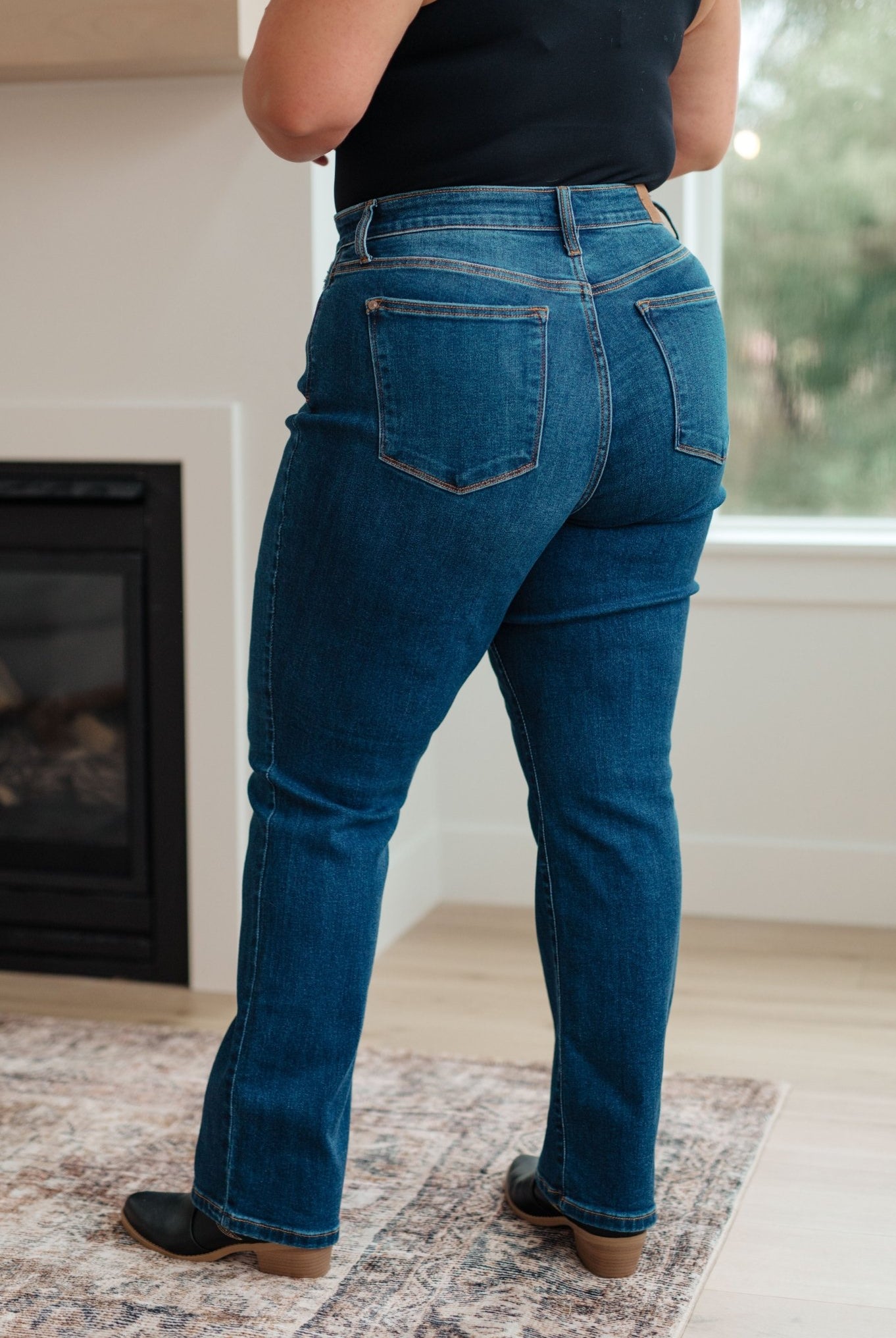 Pippa High Rise Button Fly Straight Jeans (Online Exclusive) - Uptown Boutique Ramona