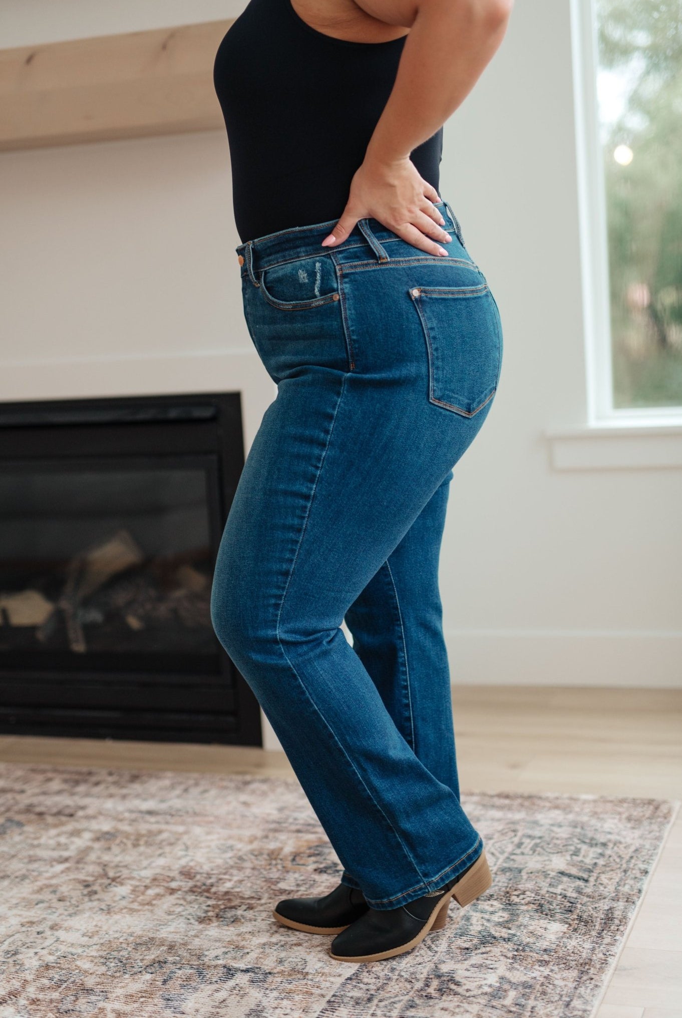 Pippa High Rise Button Fly Straight Jeans (Online Exclusive) - Uptown Boutique Ramona