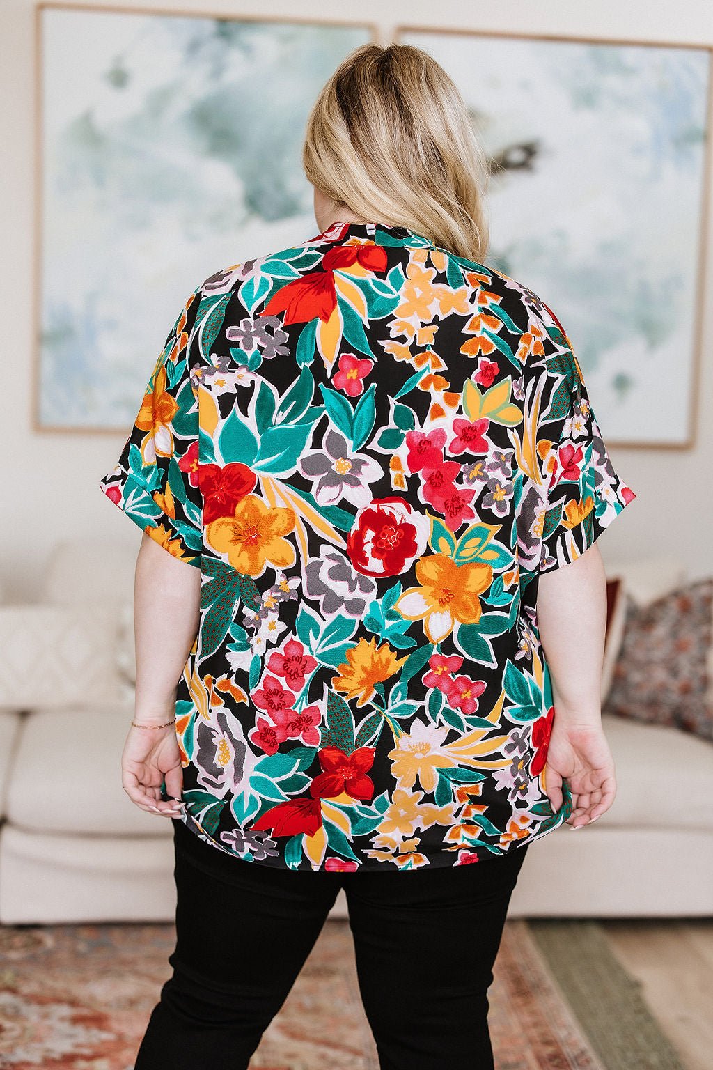 Pretty in Paradise Floral Blouse (Online Exclusive) - Uptown Boutique Ramona