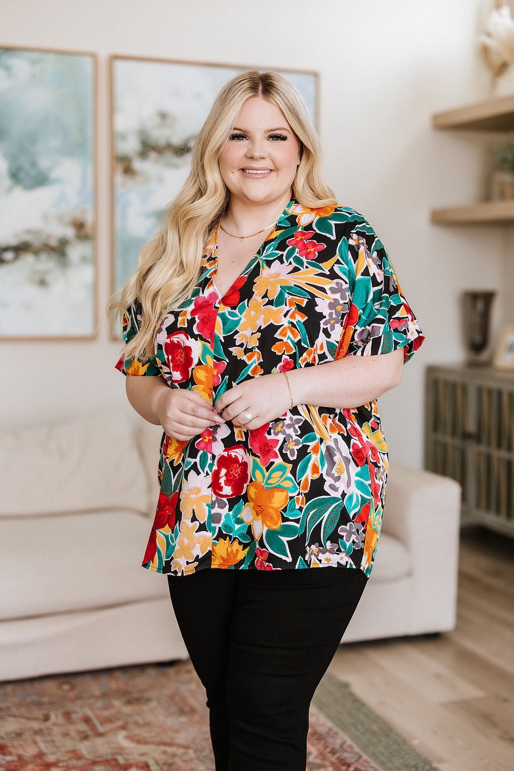 Pretty in Paradise Floral Blouse (Online Exclusive) - Uptown Boutique Ramona