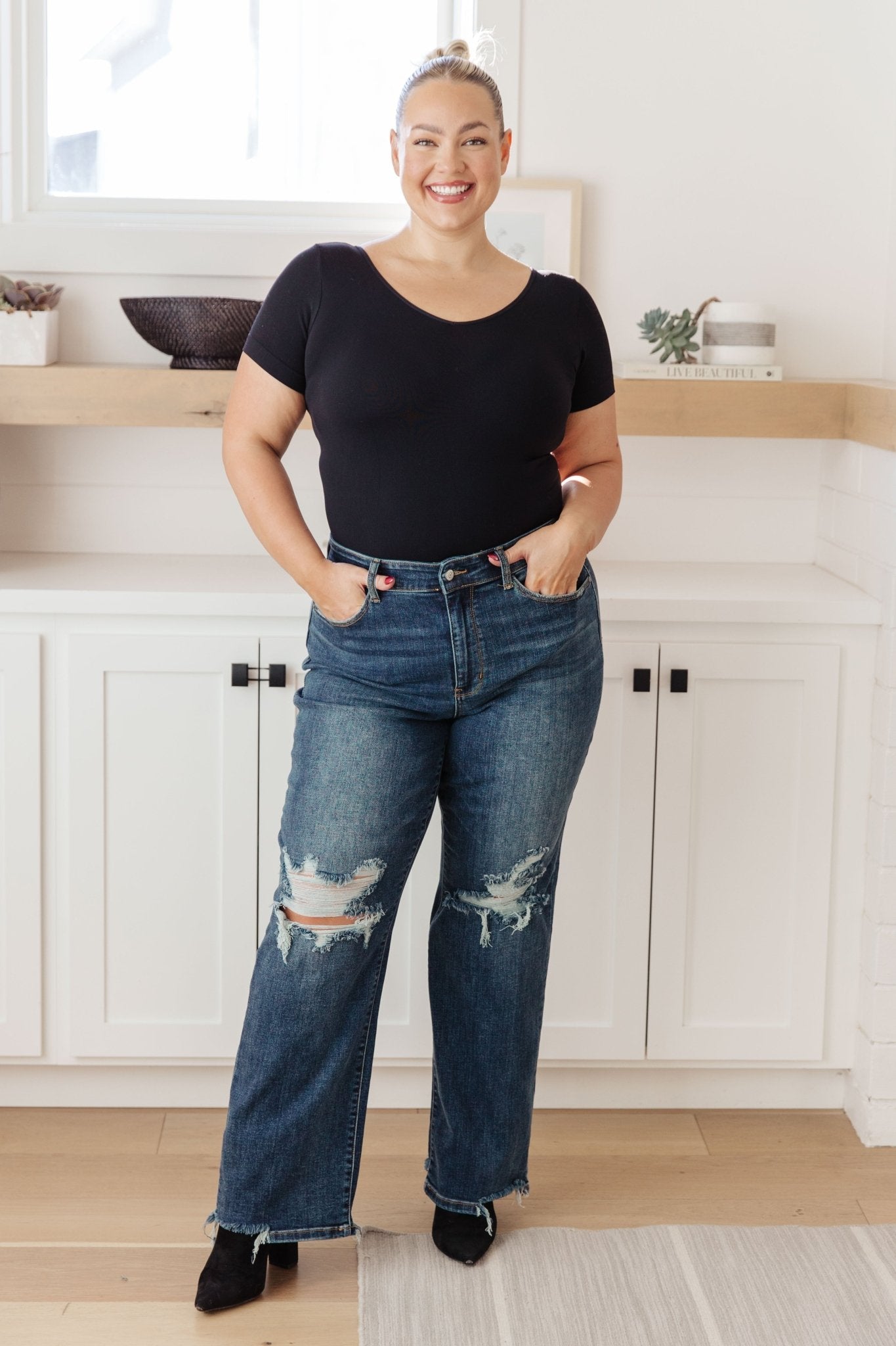 Rose High Rise 90's Straight Jeans in Dark Wash (Online Exclusive) - Uptown Boutique Ramona