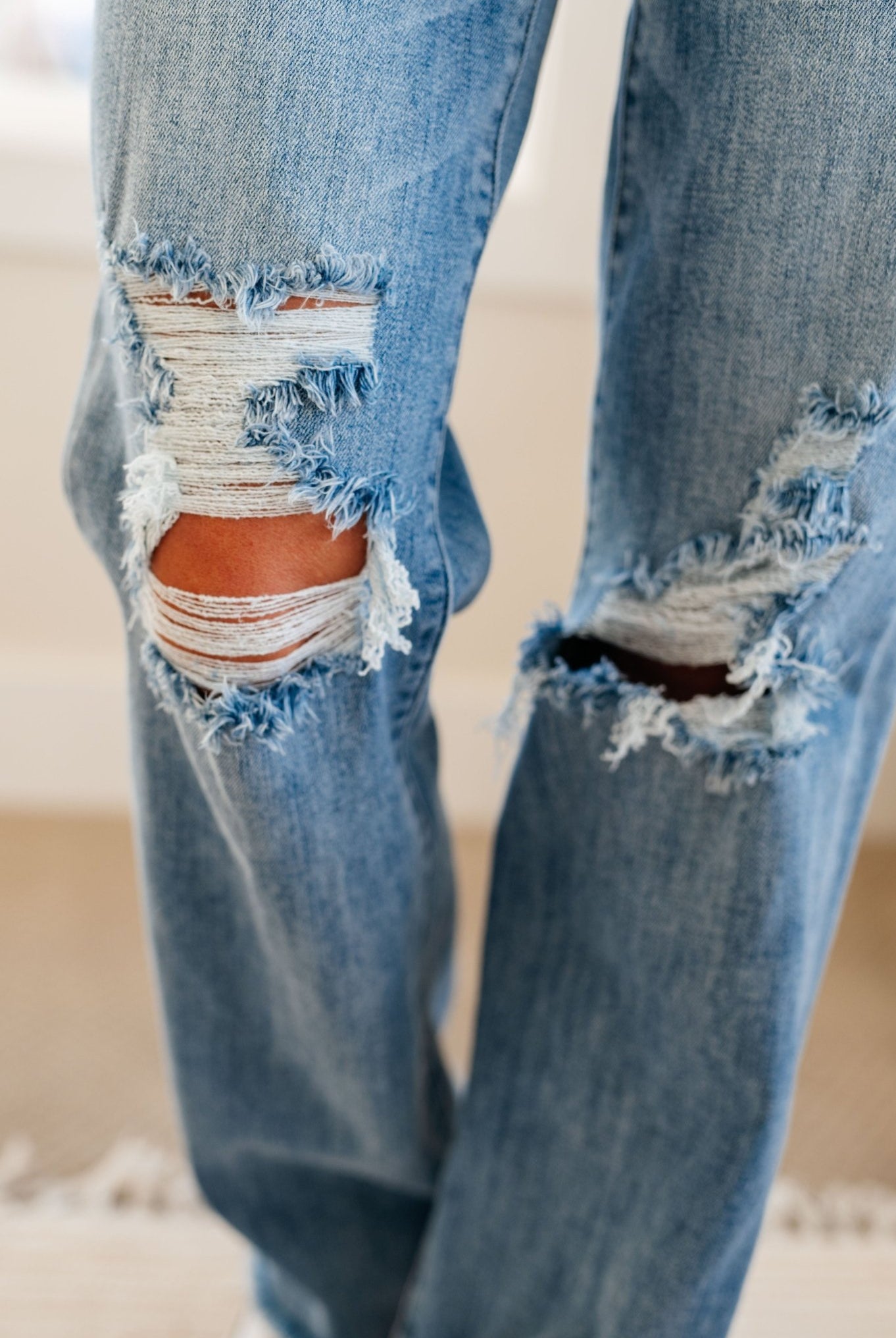 Rose High Rise 90's Straight Jeans in Light Wash (Online Exclusive) - Uptown Boutique Ramona
