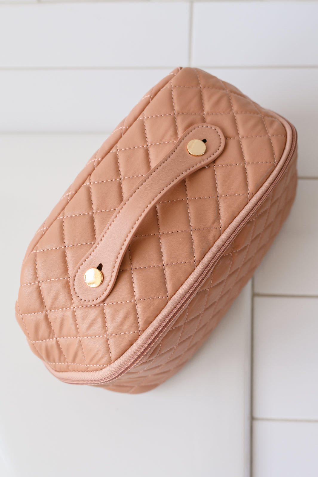 Large Capacity Quilted Makeup Bag in Pink (Online Exclusive)