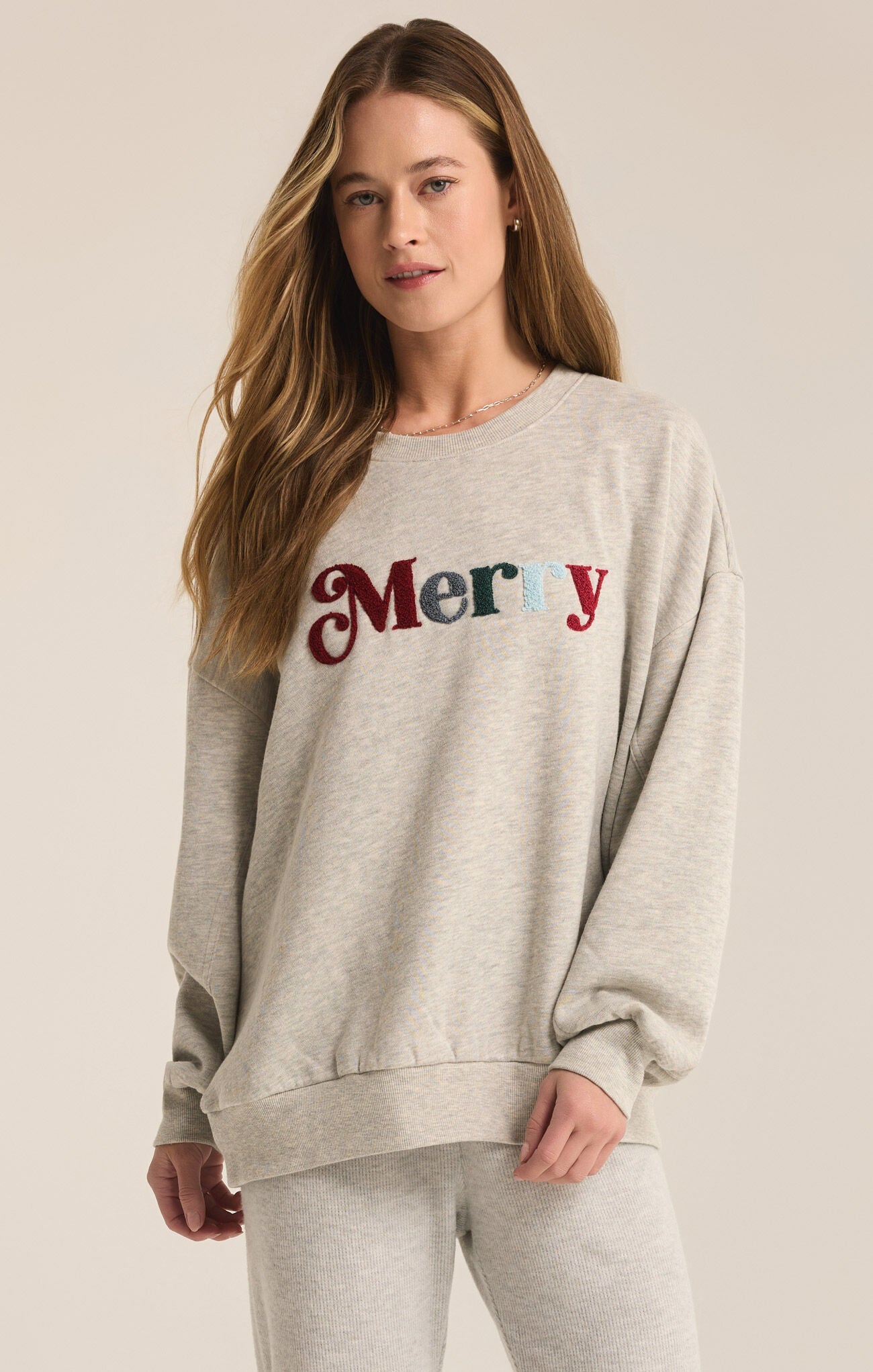 MERRY SWEATSHIRT *HC