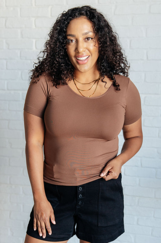 Everyday Scoop Neck Short Sleeve Top in Coffee (Online Exclusive)