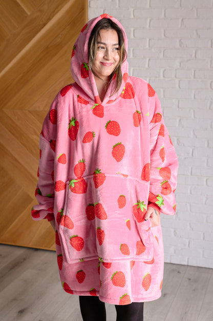 Oversized Blanket Hoodie in Strawberry (Online Exclusive)