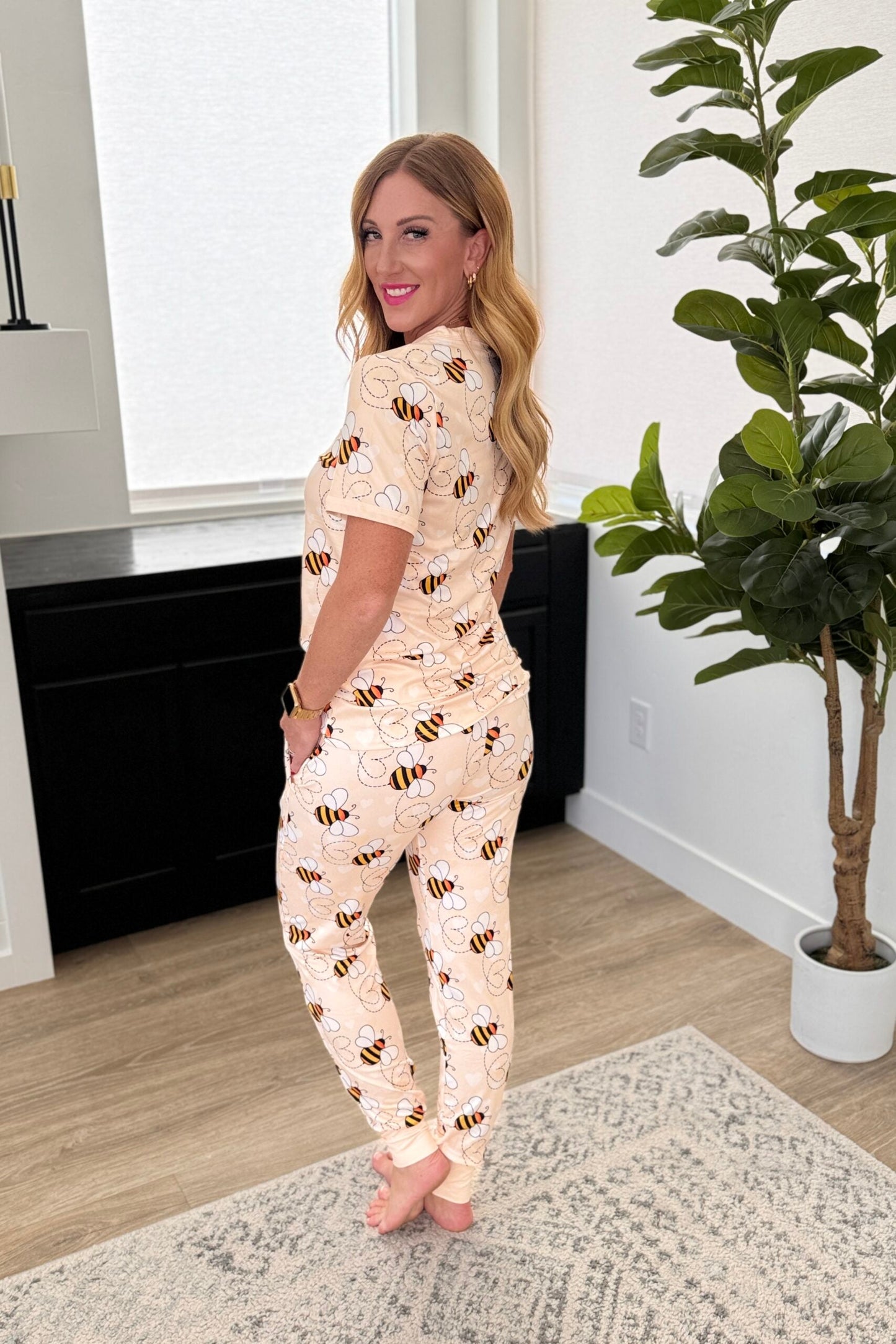 PREORDER: Short Sleeve Jogger Pajama Set in Eight Prints