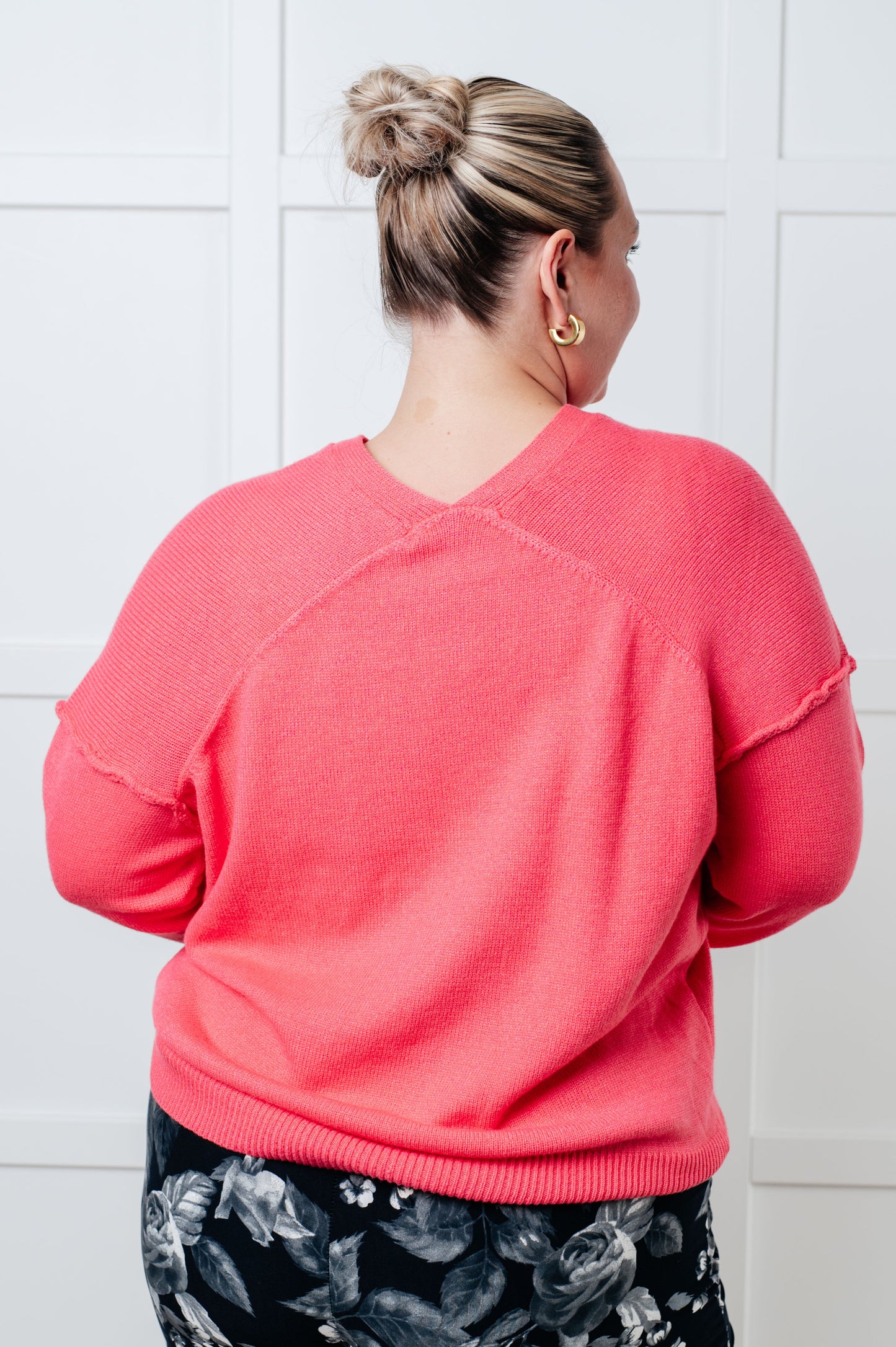 Very Understandable V-Neck Sweater in Pink (Online Exclusive)