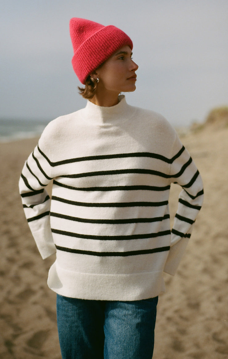 FIN STRIPE TURTLENECK SWEATER