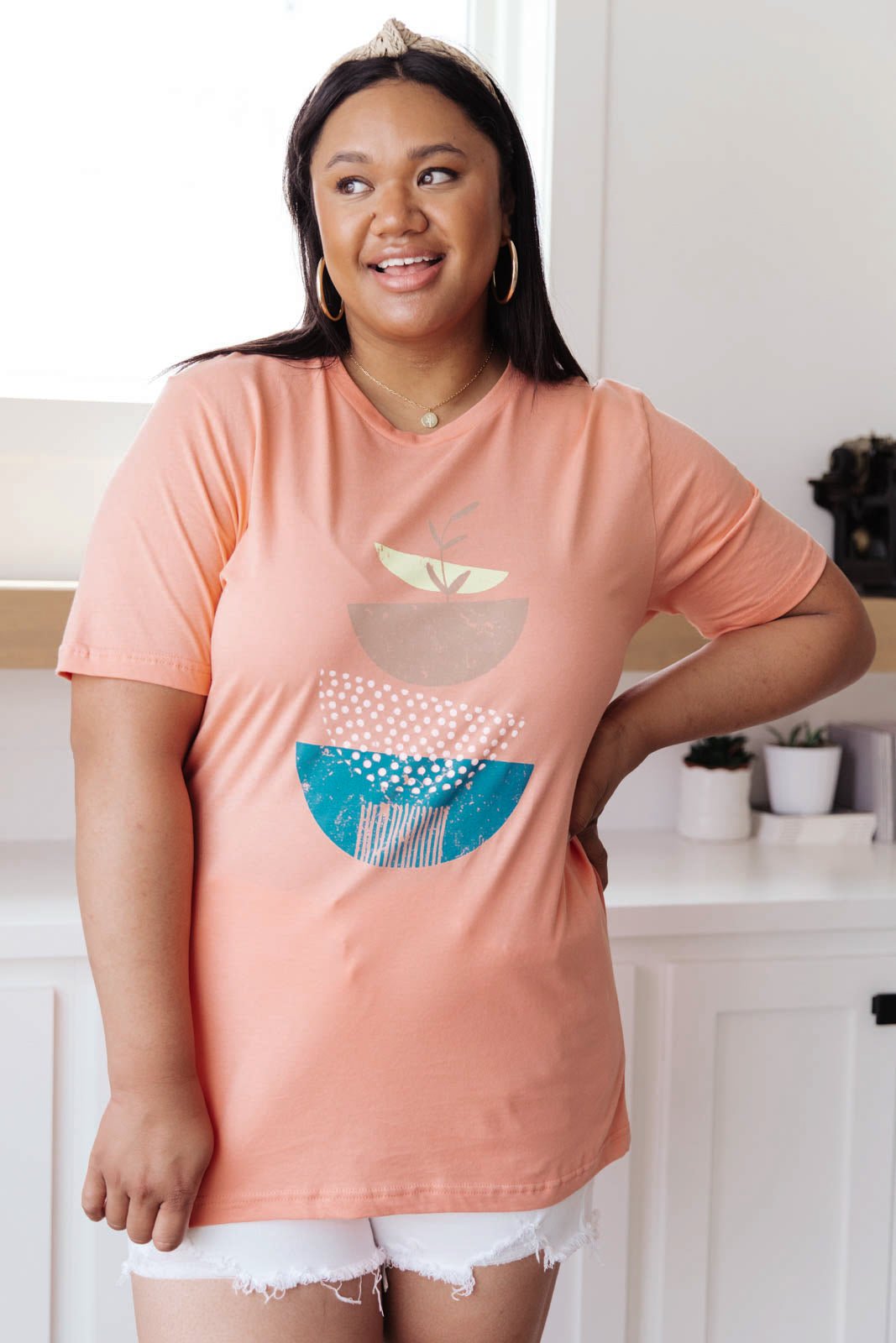 Abstract Graphic Tee in Peach (Online Exclusive) - Uptown Boutique Ramona