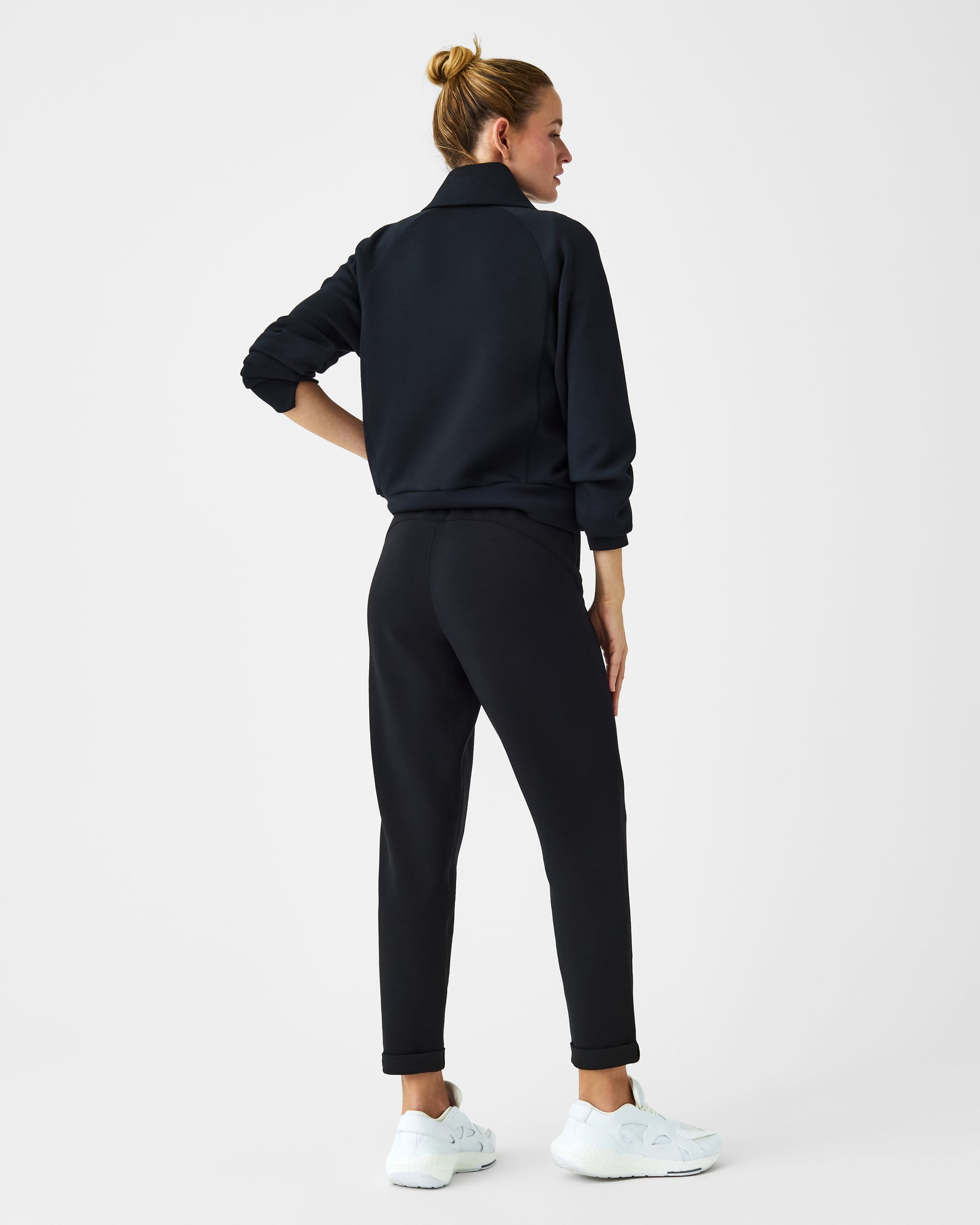 AirEssentials Tapered Pant - Uptown Boutique Ramona