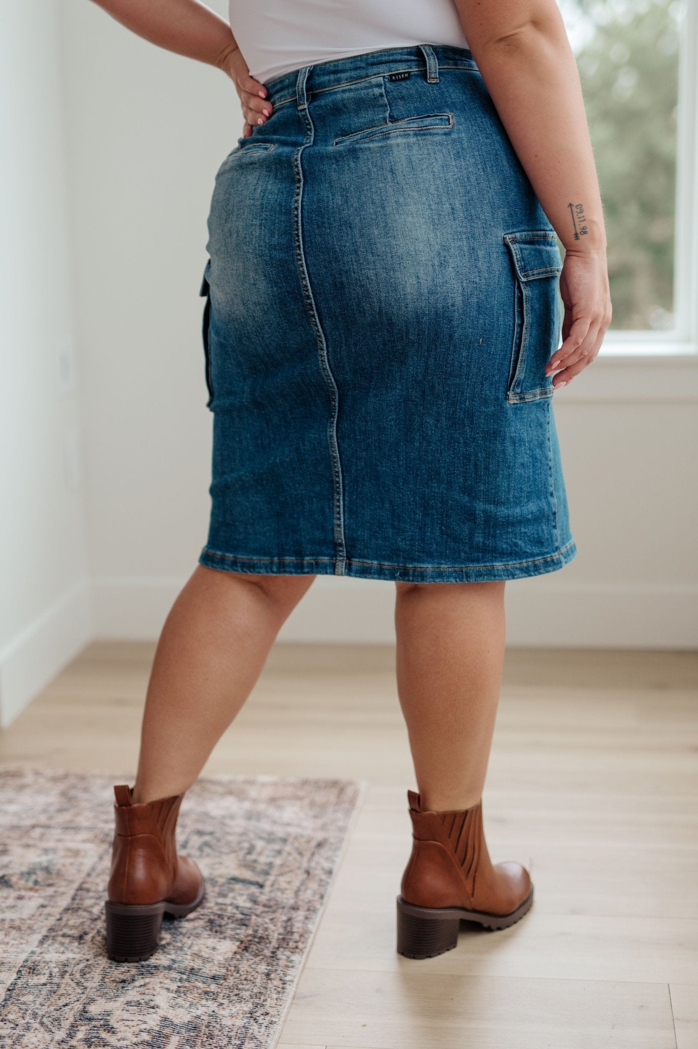 Always Be There Cargo Denim Skirt (Online Exclusive) - Uptown Boutique Ramona