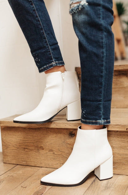 Amari Ankle Boots in White (Online Exclusive) - Uptown Boutique Ramona