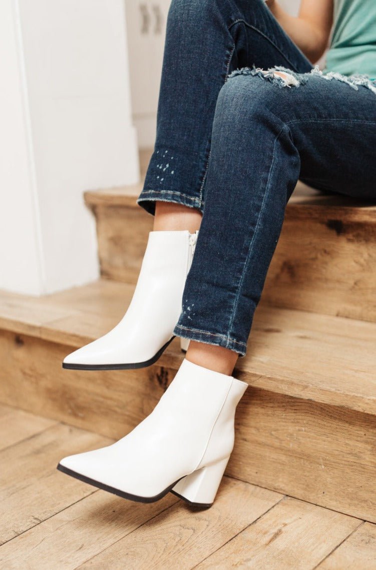 Amari Ankle Boots in White (Online Exclusive) - Uptown Boutique Ramona