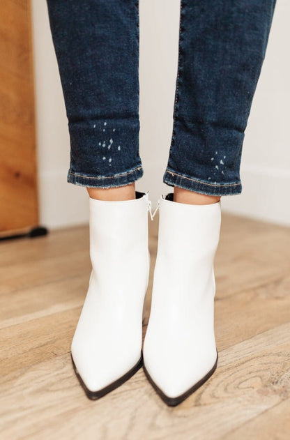 Amari Ankle Boots in White (Online Exclusive) - Uptown Boutique Ramona