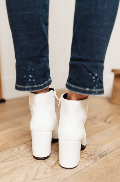 Amari Ankle Boots in White (Online Exclusive) - Uptown Boutique Ramona