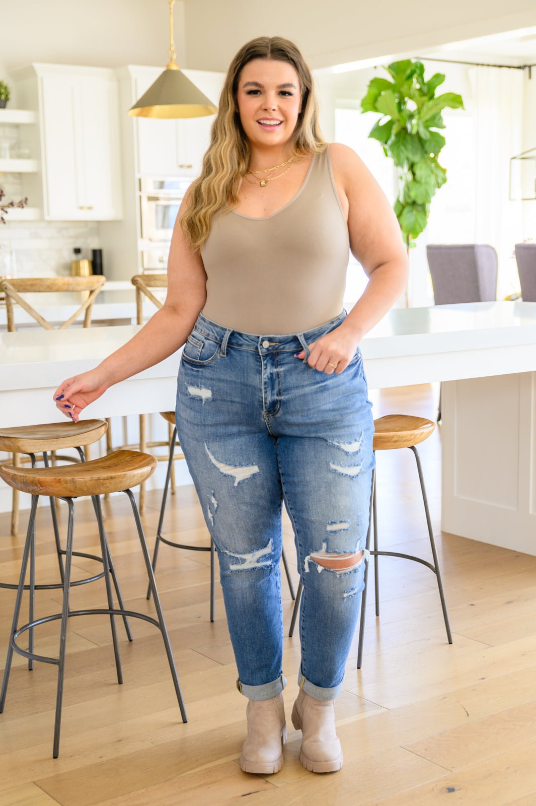 Ashley Hi - Waist Destroyed Boyfriend Jeans (Online Exclusive) - Uptown Boutique Ramona