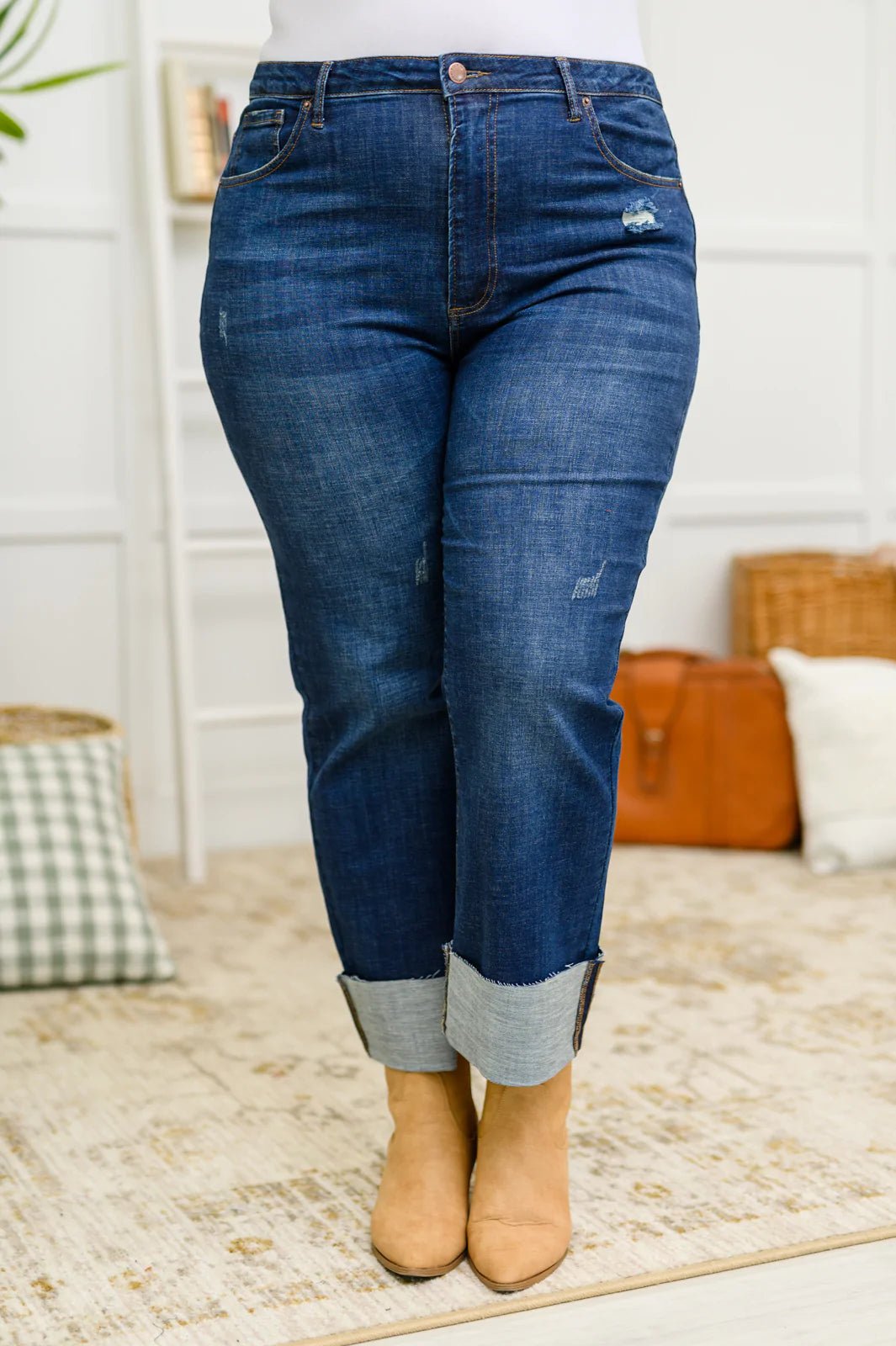 Cambridge Mid Rise Straight Leg Jeans (Online Exclusive) - Uptown Boutique Ramona