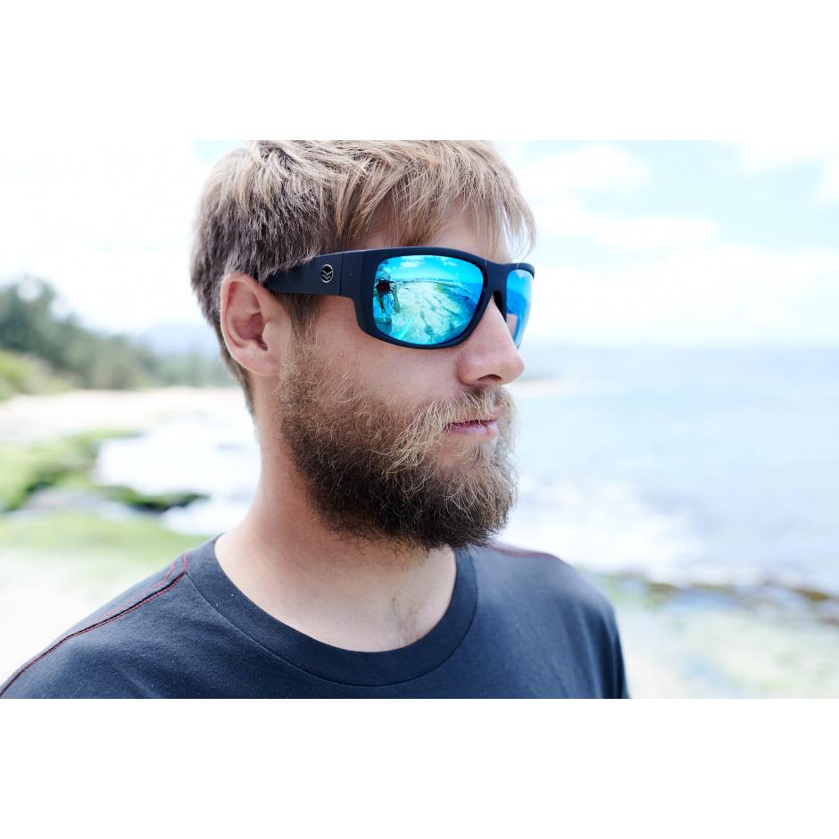 Captain - Uptown Boutique Ramona