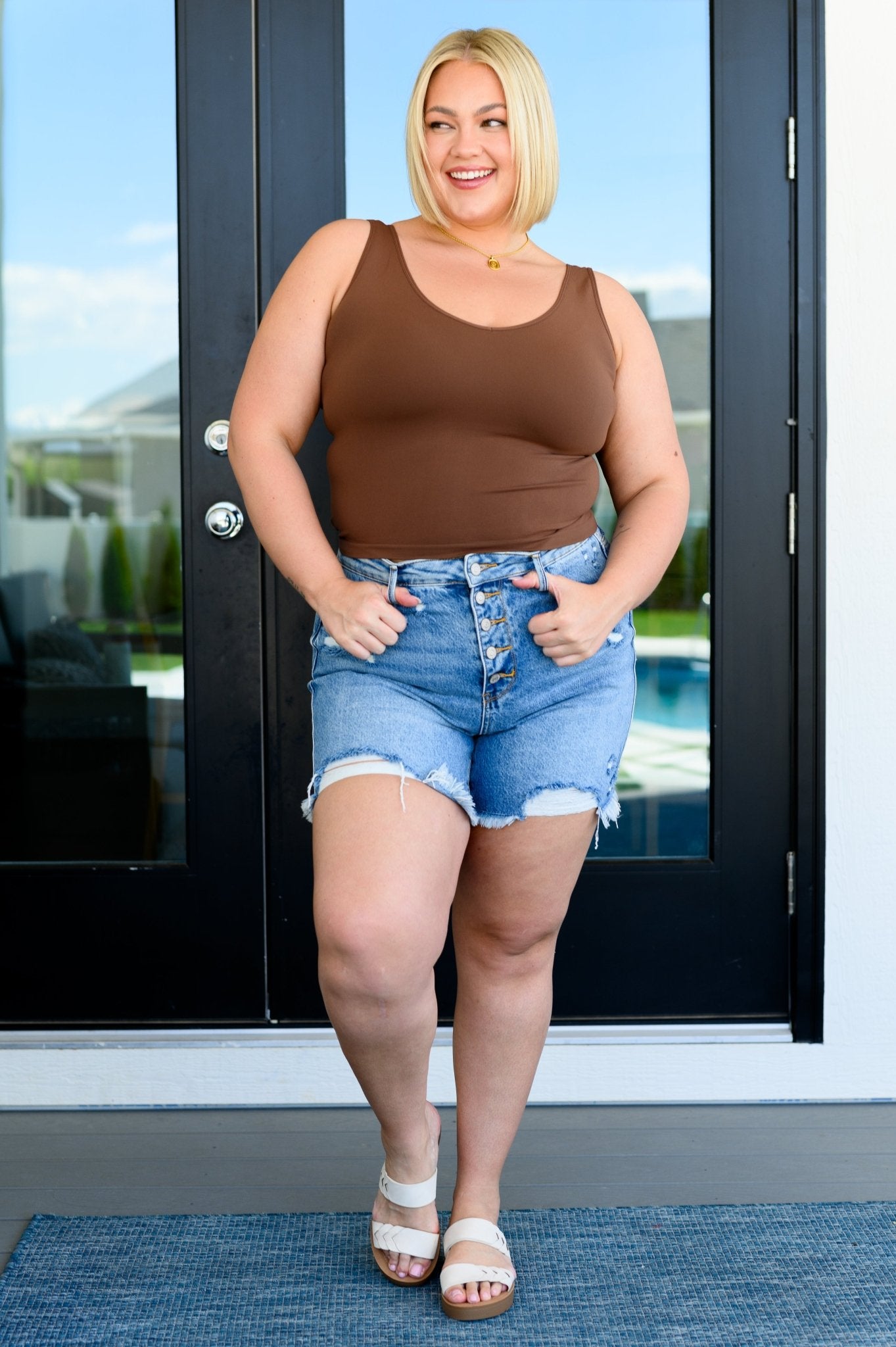 Carefree Seamless Reversible Tank in Brown (Online Exclusive) - Uptown Boutique Ramona