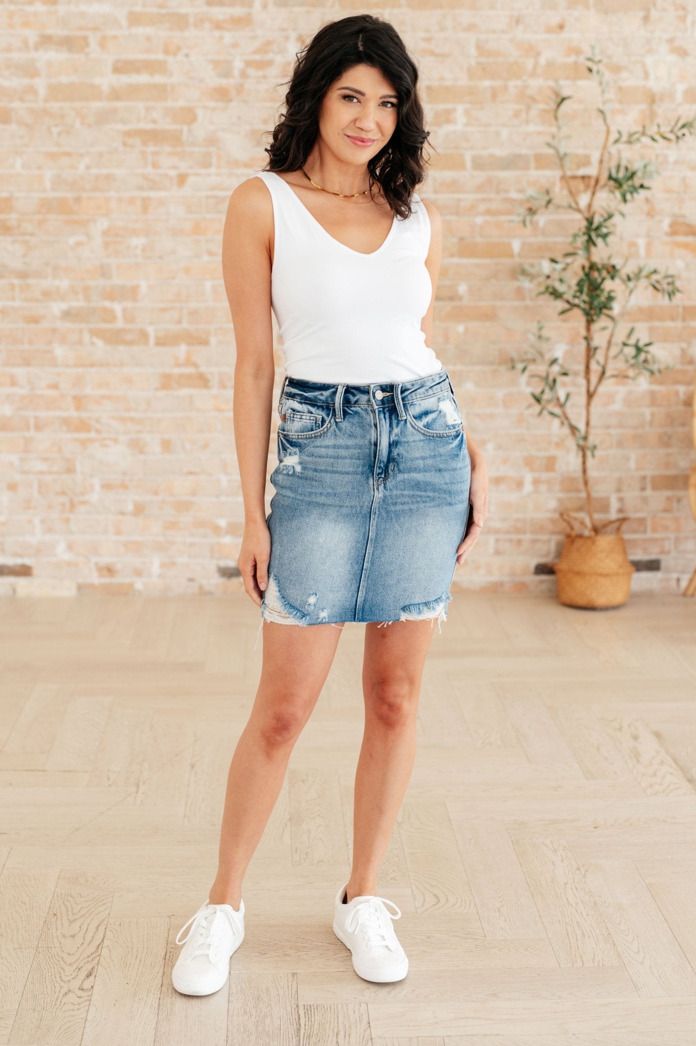 Carol High Rise Rigid Magic Denim Skirt (Online Exclusive) - Uptown Boutique Ramona