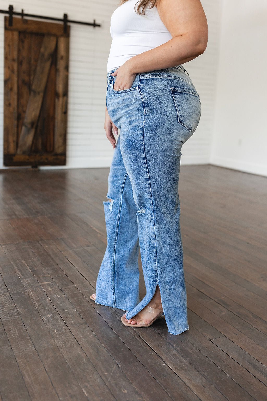 Carter High Rise Slit Hem Straight Jeans (Online Exclusive) - Uptown Boutique Ramona