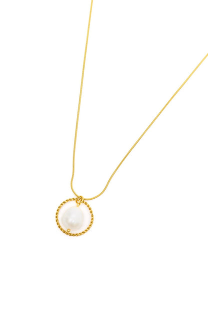 Center of the World Pearl Pendant Necklace (Online Exclusive) - Uptown Boutique Ramona