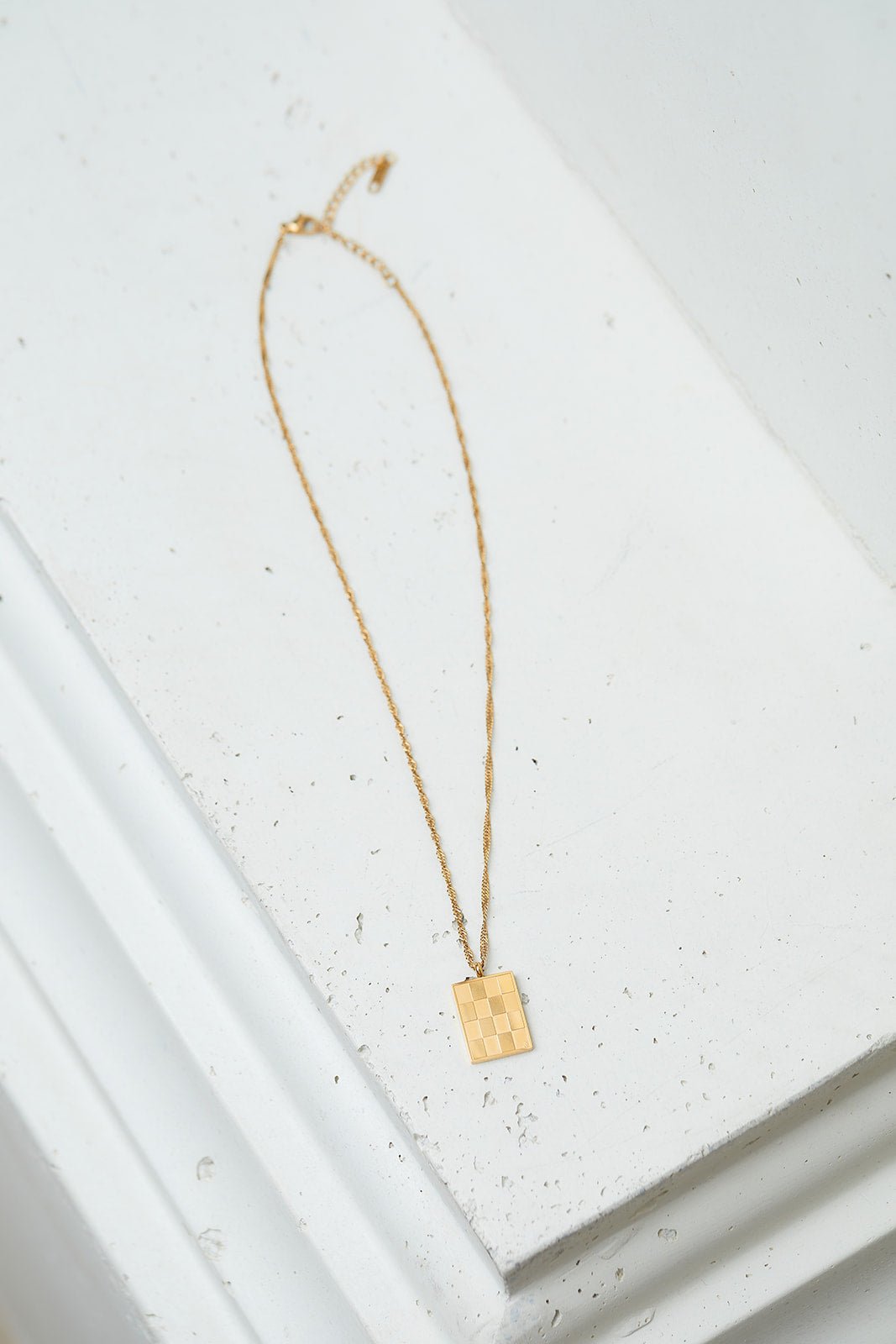 Checkered Pendant Necklace (Online Exclusive) - Uptown Boutique Ramona