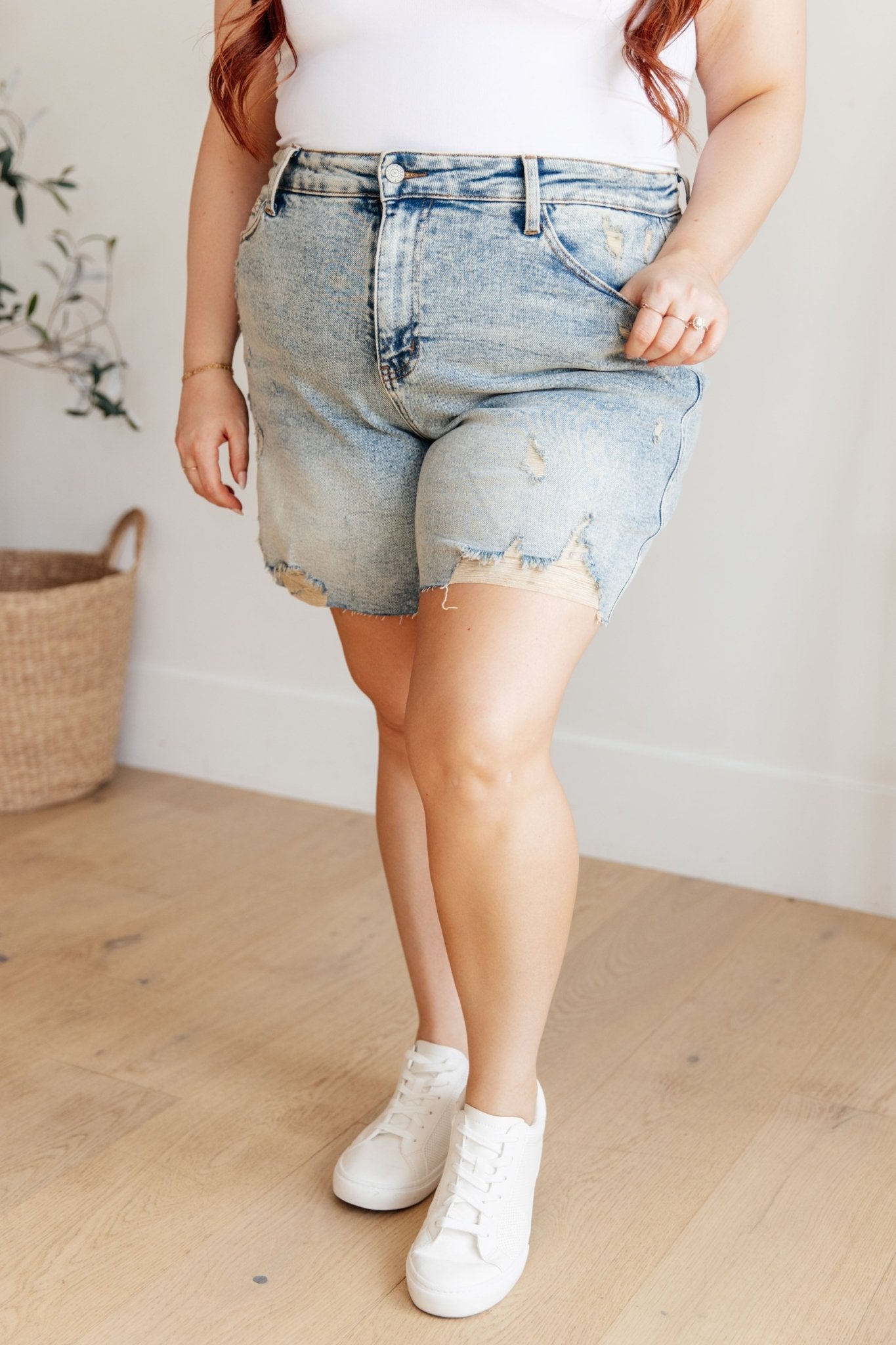 Cindy High Rise Mineral Wash Distressed Boyfriend Shorts (Online Exclusive) - Uptown Boutique Ramona