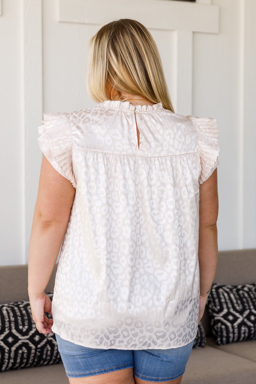 City Escape Top in Pearl (Online Exclusive) - Uptown Boutique Ramona