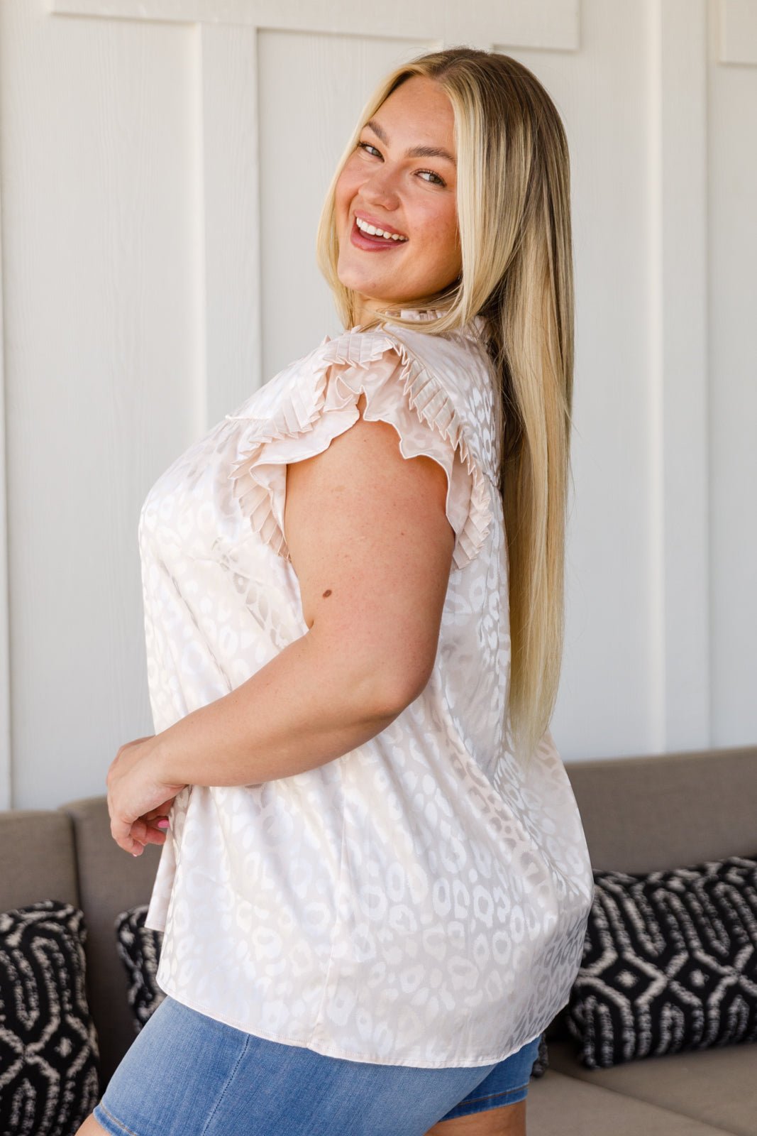 City Escape Top in Pearl (Online Exclusive) - Uptown Boutique Ramona