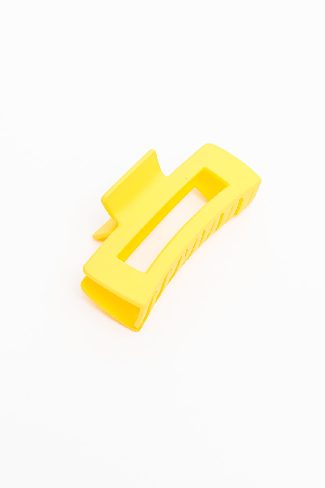 Claw Clip Set of 4 in Lemon (Online Exclusive) - Uptown Boutique Ramona