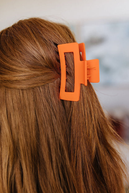 Claw Clip Set of 4 in Orange (Online Exclusive) - Uptown Boutique Ramona