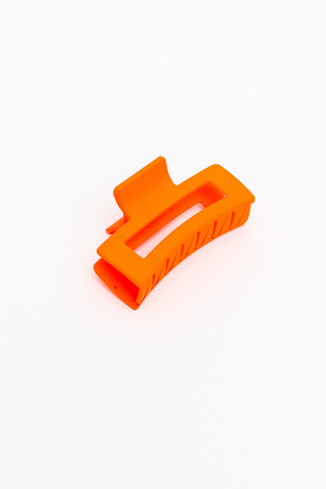 Claw Clip Set of 4 in Orange (Online Exclusive) - Uptown Boutique Ramona