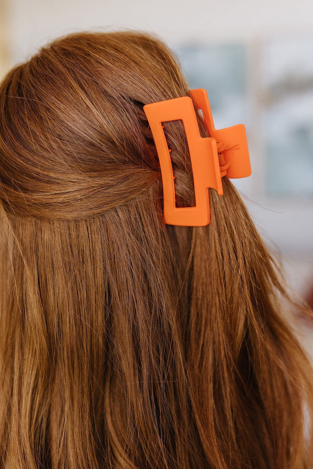 Claw Clip Set of 4 in Orange (Online Exclusive) - Uptown Boutique Ramona